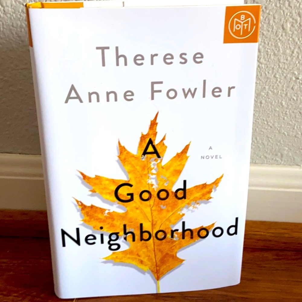 🆕 A Good Neighborhood - Hardcover Book - Picture 1 of 3